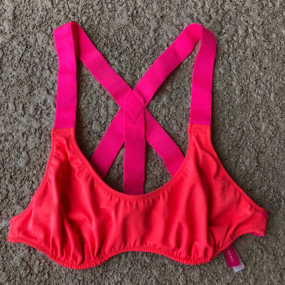 Victoria’s Secret bikini top size medium